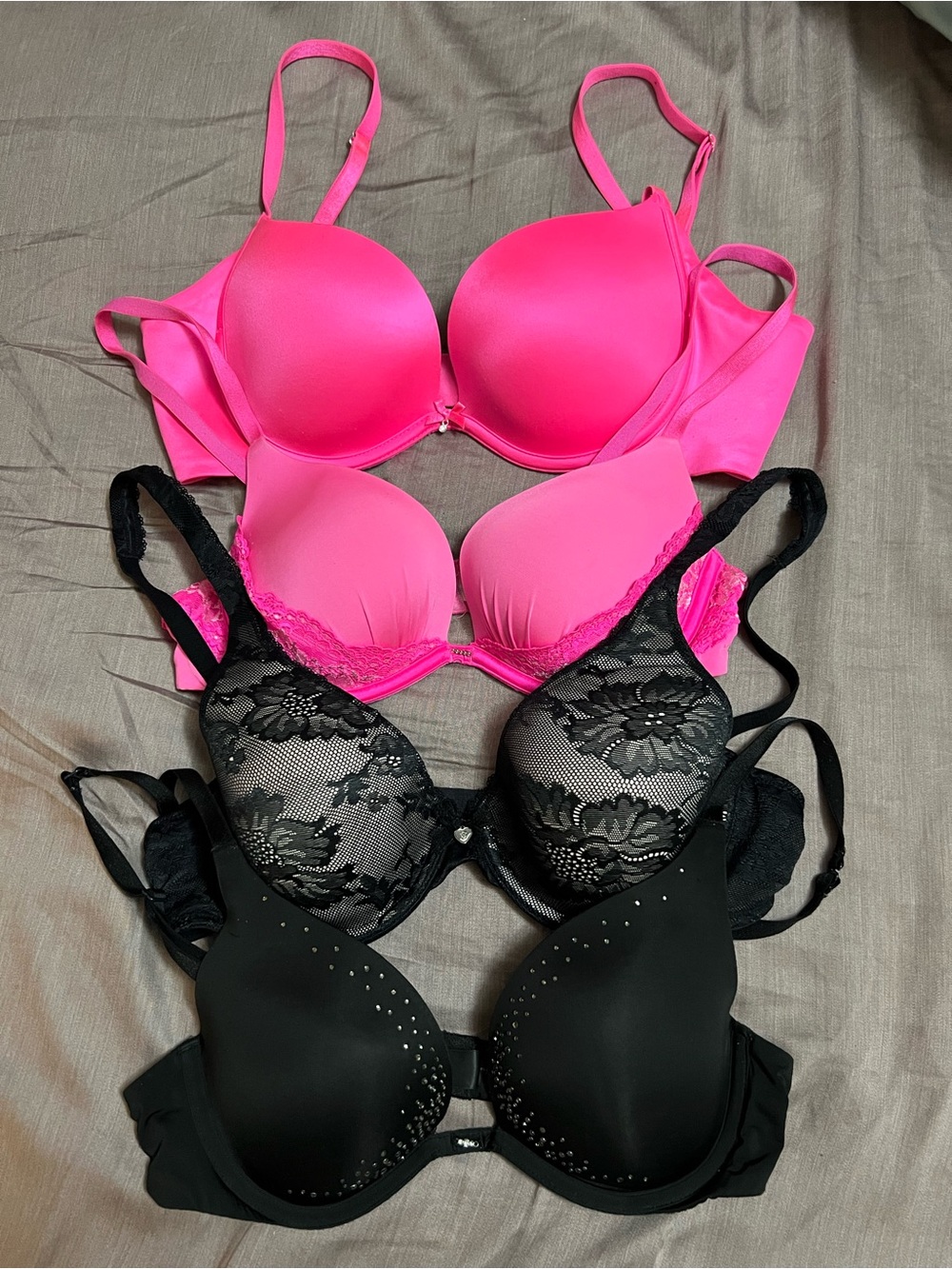 4 pcs Victoria’s Secret 34B Sexy Bra Lot Rhinestones & Lace